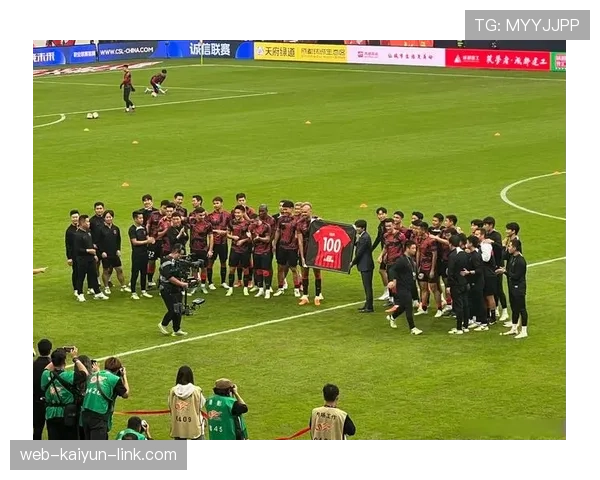 利雅得胜利联赛与亚冠取舍难题加剧，对赛季双线争冠形成双重压力